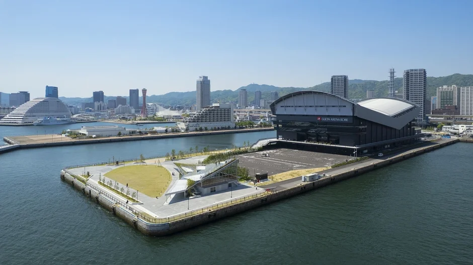 神戸港湾エリア上空からの眺め