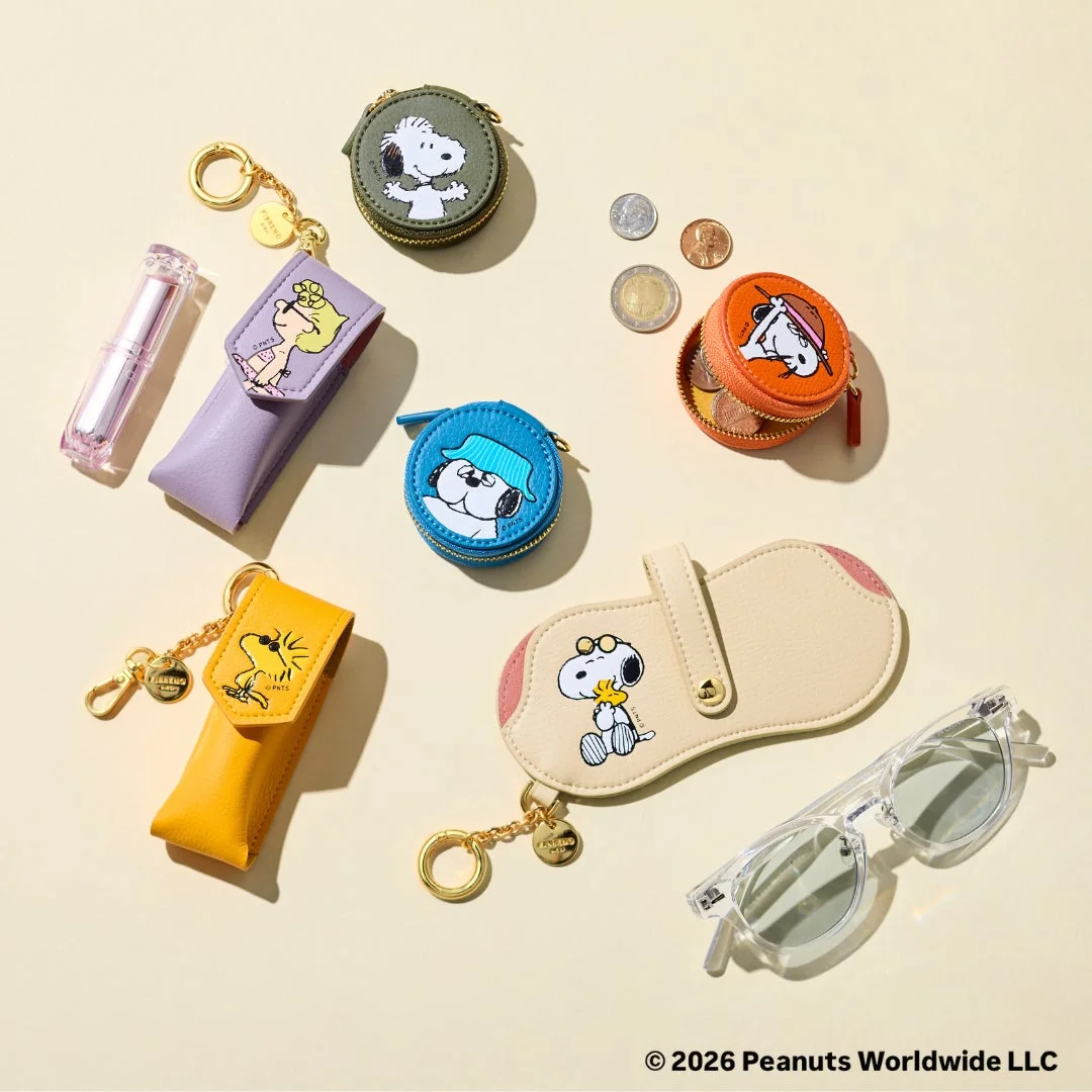 スヌーピーとウッドストックのカラフルな小物
