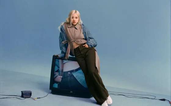 Levi’s®がROSÉとシェイ・ギルジャス＝アレクサンダーを起用した新キャンペーン「Keep it Loose.」を発表！ルクア大阪に期間限定ポップアップが登場