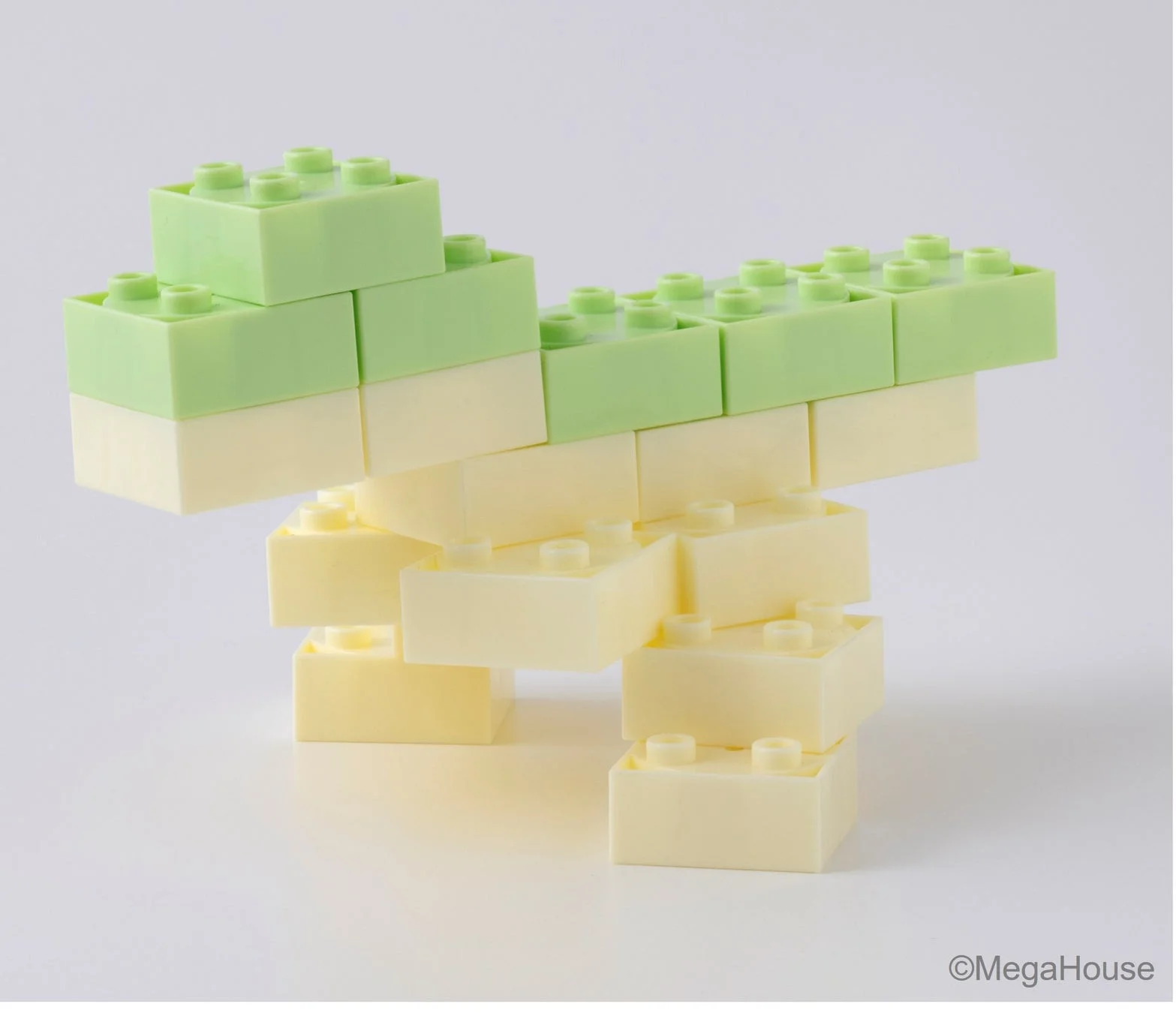 ブロックで作られた抽象的なオブジェ