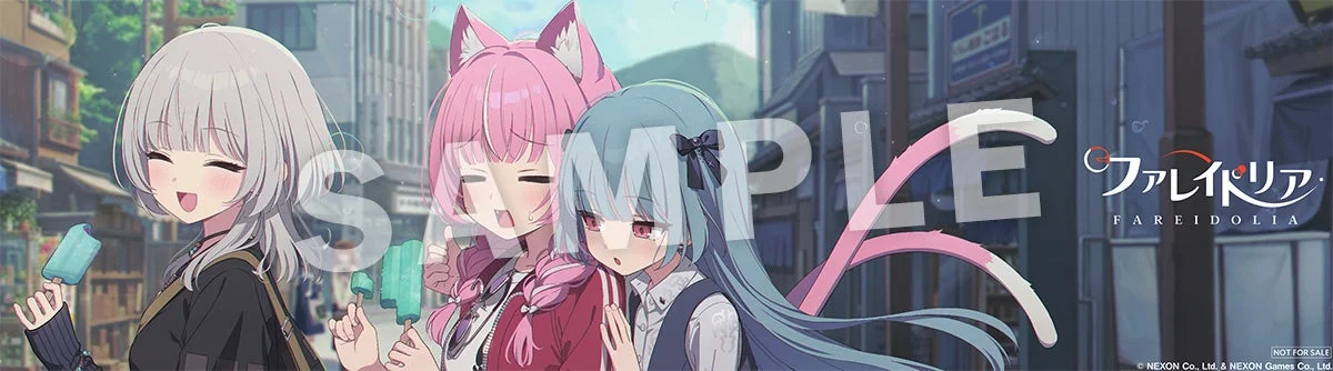 3人のアニメ風の少女たちが、街並みを背景にアイスキャンディーを持って楽しそうにしているイラスト
