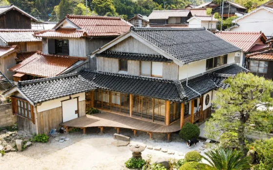 古民家宿「輪島屋」改修現場を特別公開！古材で紡ぐ循環型建築の魅力を体感する内覧会、島根で開催