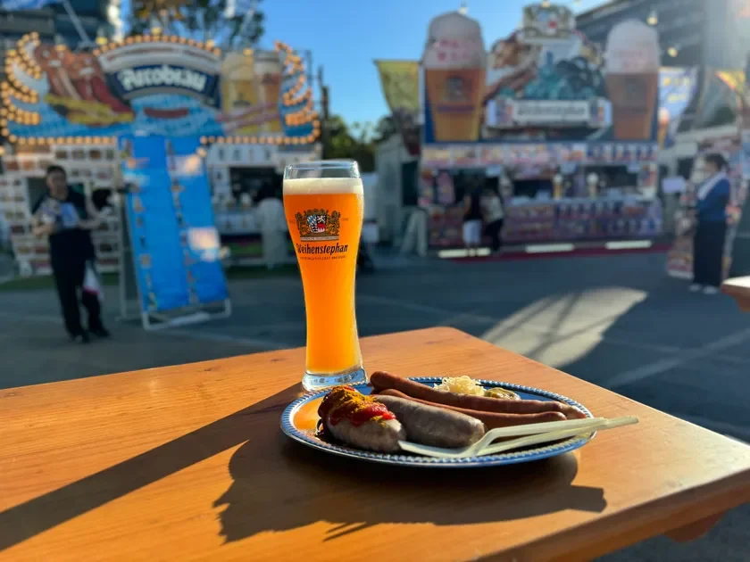 ビールとソーセージ