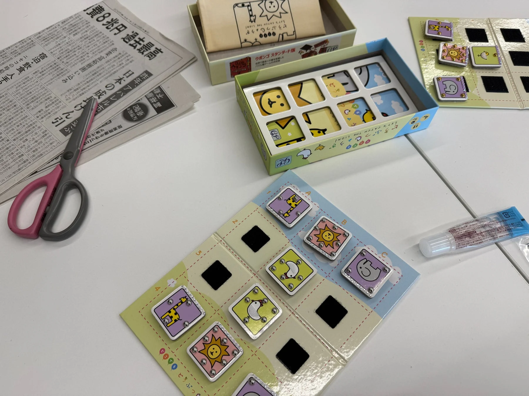 どうぶつしょうぎのボードとコマ