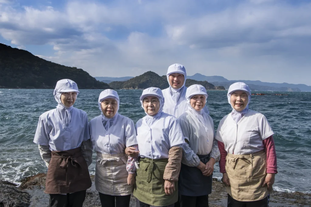 漁師の知恵と海の恵みが詰まった新商品!『漁師のかっこみ飯』がシーフードショーで初披露