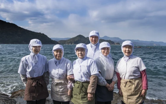漁師の知恵と海の恵みが詰まった新商品！『漁師のかっこみ飯』がシーフードショーで初披露