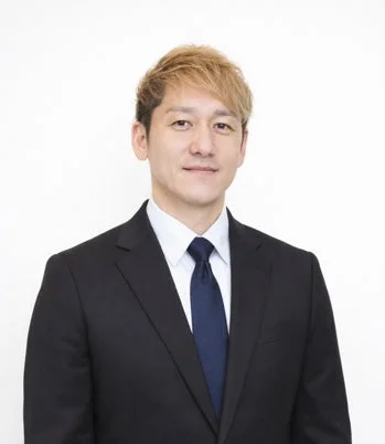 SABAYA BASE 代表・右田 孝宣氏のポートレート
