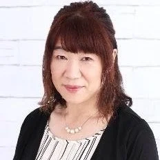 岩崎香先生のポートレート