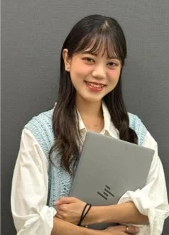 福原伶奈氏