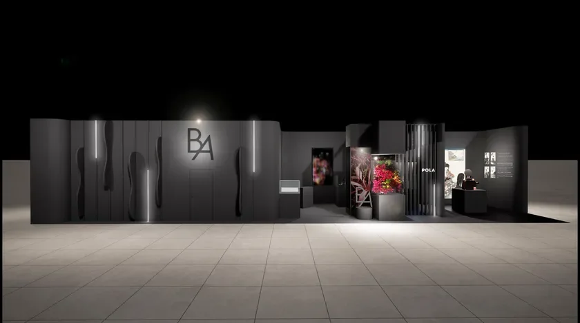 黒を基調としたモダンなデザインの展示スペースです。