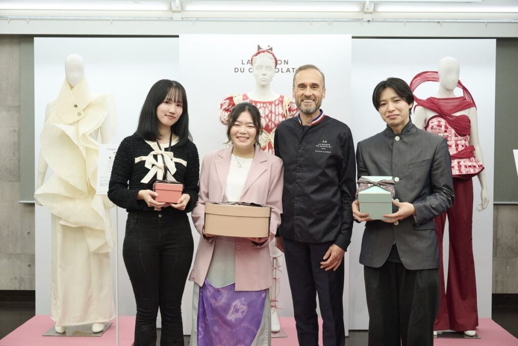 【イベントレポート】ラ・メゾン・デュ・ショコラ、創立50周年に向けESMOD Tokyoで2026年クリスマス＆2027年バレンタインコレクション発表会を開催