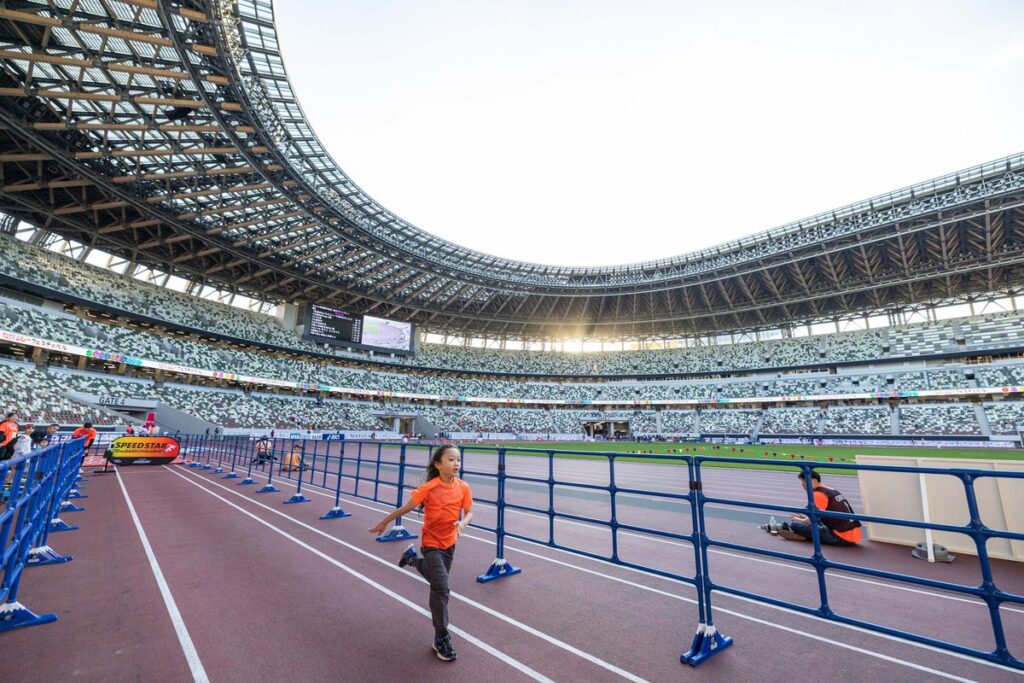 国立競技場にSPEEDSTARが初登場。リレフェスで2歳から最速選手までが駆け抜けた