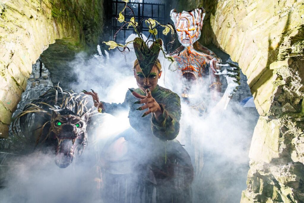 ハロウィーン：アイルランドから世界規模のイベントへ