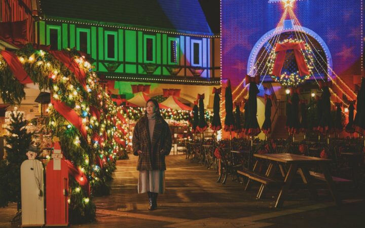 「神戸クリスマスマーケット2026」11/7（土）から開催！神戸の山上で、昼も夜も“楽しい”“美しい”古城と森をめぐるクリスマス。ディスプレイ・ライトアップ・グルメがさらに充実！今年は12/28まで。