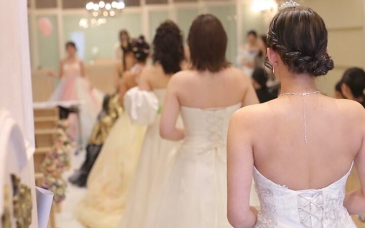 学校法人三幸学園 東京ウェディング＆ブライダル専門学校、10月24日に校内ドレスショーを開催 学生が企画・運営を手掛け、ブライダル業界の実践的な学びを推進