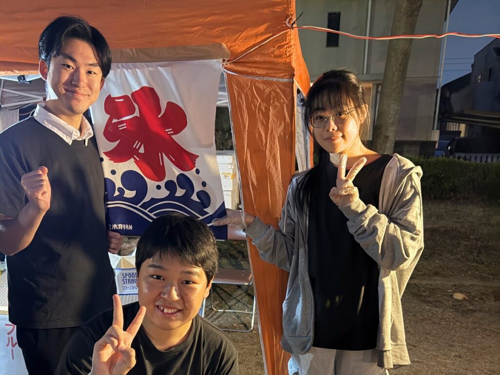 【埼玉県入間市】「とても羨ましいです」。かき氷の屋台に立った高校生が、自治会の秋祭りで感じたこと