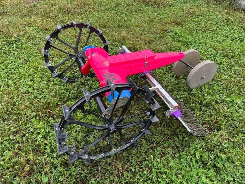 スマホで稲作へ!遠隔監視&走行ルートを自動生成。水田除草ロボット「ミズニゴール」がさらに進化。2027年モデルの予約受付・説明会を10月7日から開始